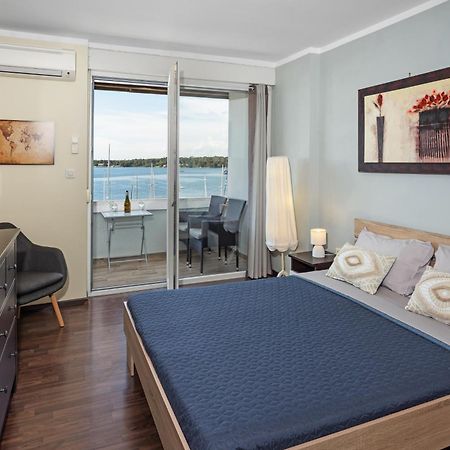 Apartment Seaview Arena Pula Buitenkant foto